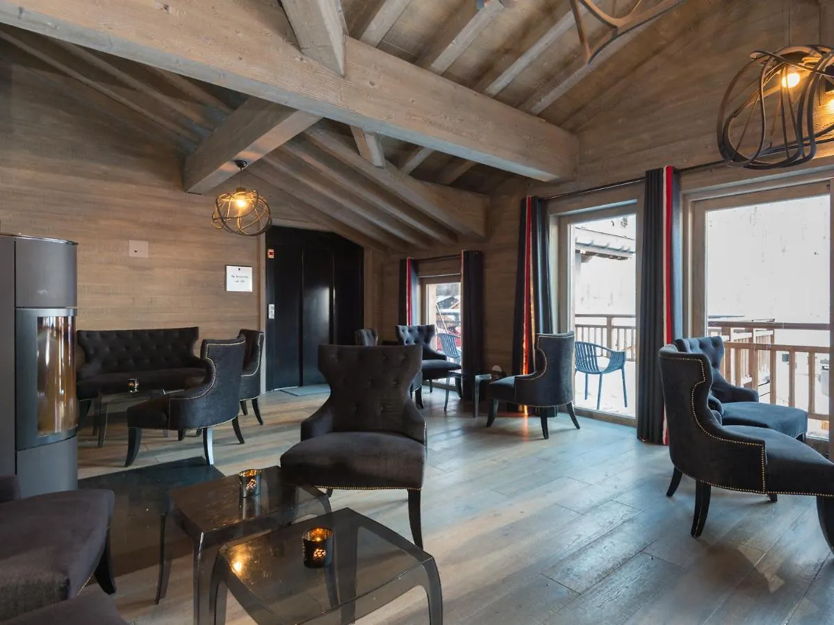 Hotel Victoria Lodge By Skinetworks Val-dʼIsère 4*,